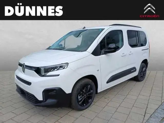 Gebraucht Citroën Berlingo PureTech 110 PS (80 kW) 2024 Grün Van / Kleinbus