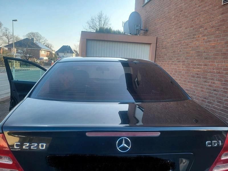Gebraucht Mercedes C220 2004 Blau Limousine