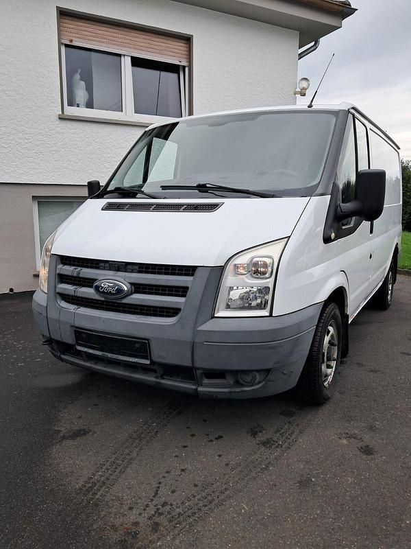 Weiß Gebraucht 2011 Ford Transit Limousine | 3.500 € (Superpreis) - Bild 1/4