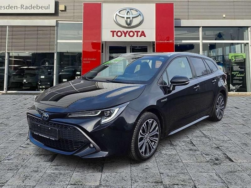 Gebraucht Toyota Corolla Team 184 PS (135 kW) 2021 Mysticschwarz mica Kombi
