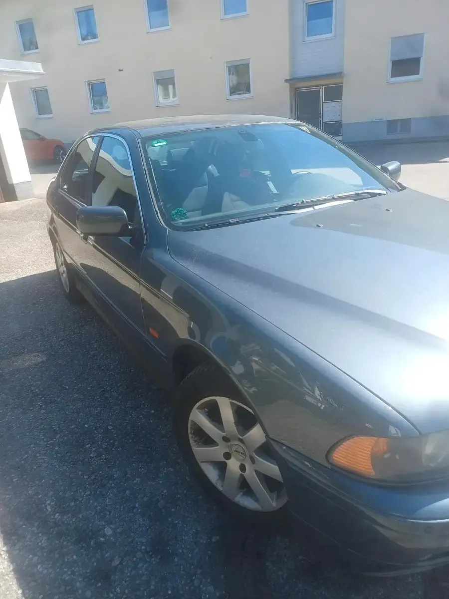 Second-hand BMW 525 192 CP (141 kW) 2002 Gri Berlinǎ