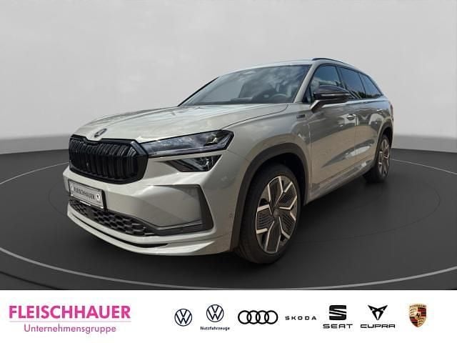 Grau Neu 2025 Skoda Kodiaq SportLine SUV | 55.970 € (Teuer) - Bild 1/4