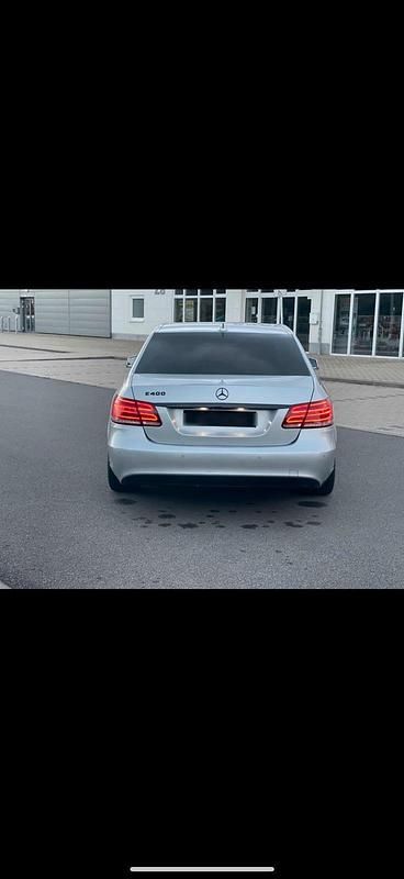 Gebraucht Mercedes E400 333 PS (244 kW) 2013 Silber Limousine