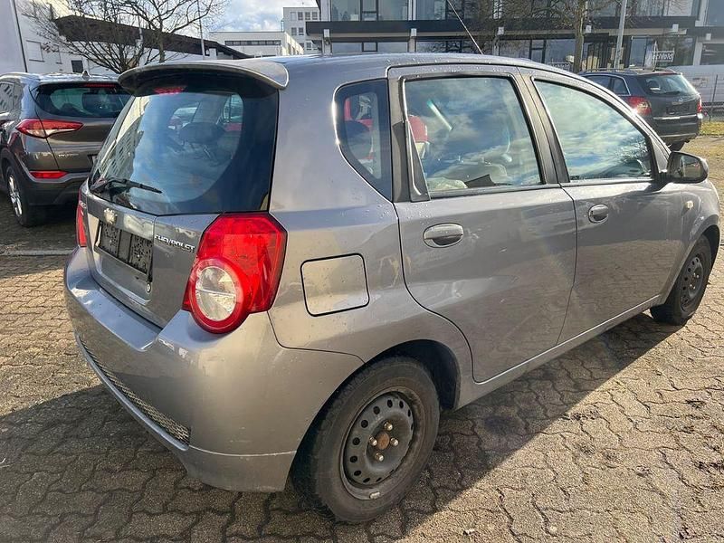 Gebraucht Chevrolet Aveo LS 84 PS (61 kW) 2010 Grau Kleinwagen