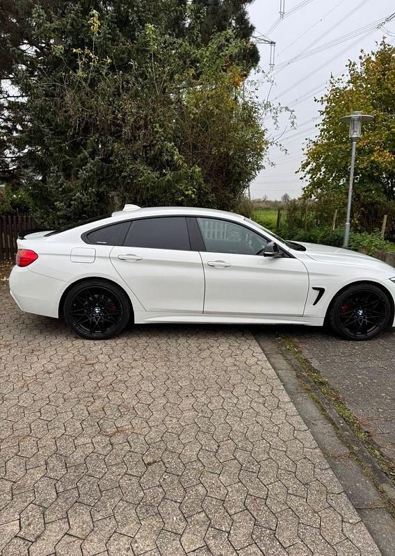 Gebraucht BMW 420 Luxury Line 190 PS (139 kW) 2016 Weiß Coupé