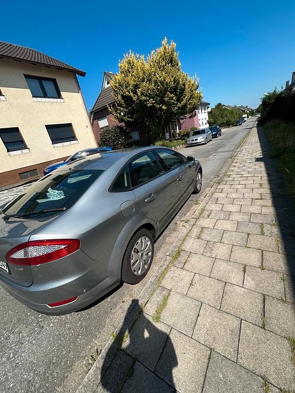 Silber Gebraucht 2007 Ford Mondeo Limousine | 1.900 € - Bild 1/4