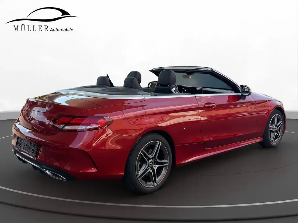 Gebraucht Mercedes C180 AMG line 156 PS (114 kW) 2021 Hyazinthrot  metalliclack Cabrio