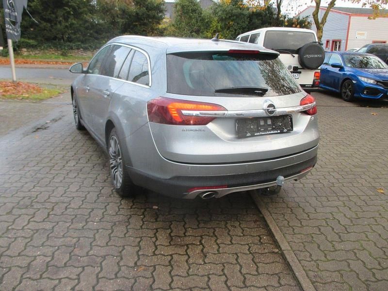 Gebraucht Opel Insignia 163 PS (119 kW) 2013 Silber Kombi
