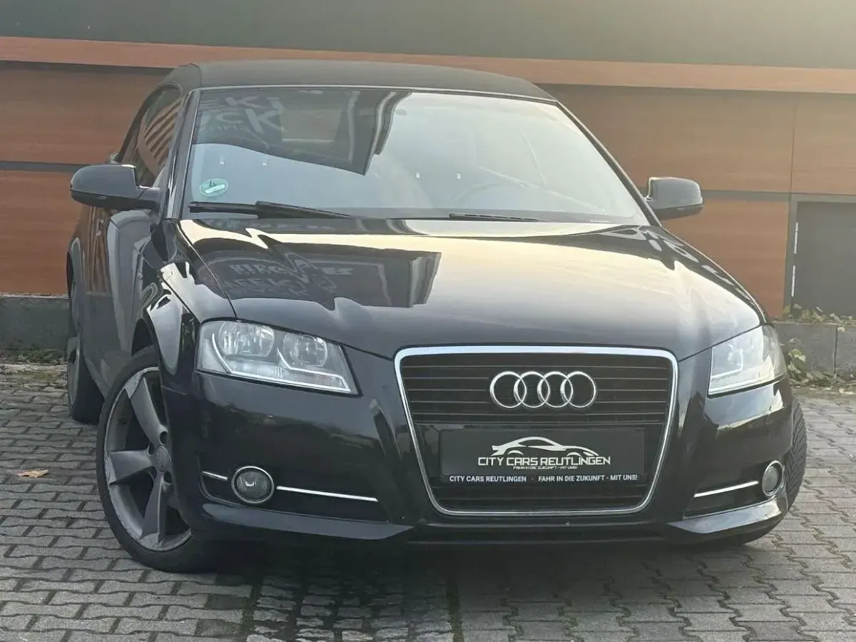 Gebraucht Audi A3 Cabriolet S-Line 160 PS (117 kW) 2011 Schwarz Cabrio