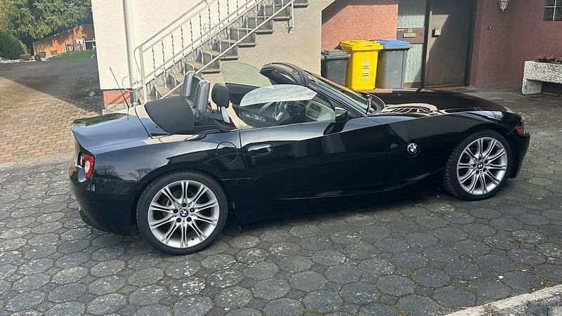 Gebraucht BMW Z4 Performance 170 PS (125 kW) 2005 Schwarz Cabrio