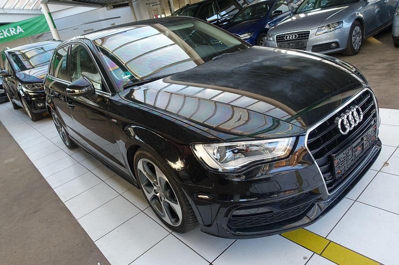 Gebraucht Audi A3 Ambition 150 PS (110 kW) 2015 Blau Kombi