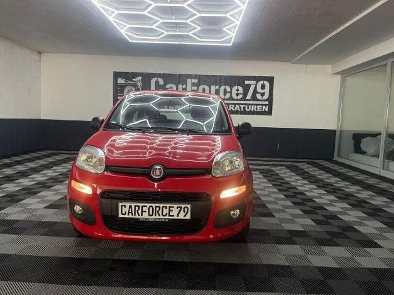 Rot Gebraucht 2017 Fiat Panda Kleinwagen | 7.480 € (Fairer Preis) - Bild 1/4