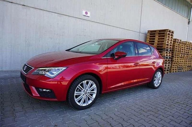 Gebraucht Seat Leon XCELLENCE 149 PS (109 kW) 2020 Rot Limousine