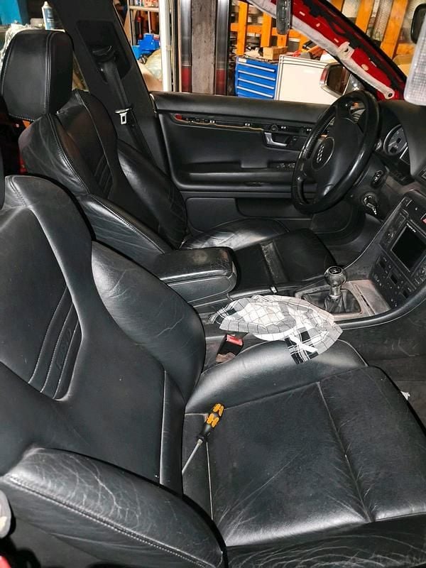 Gebraucht Audi S4 344 PS (253 kW) 2003 Rot Kombi