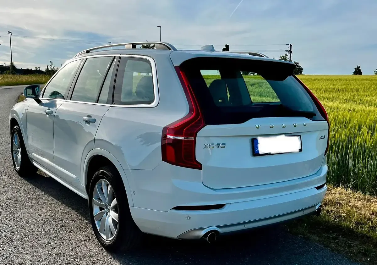Gebraucht Volvo XC90 Momentum 235 PS (172 kW) 2018 Weiß SUV