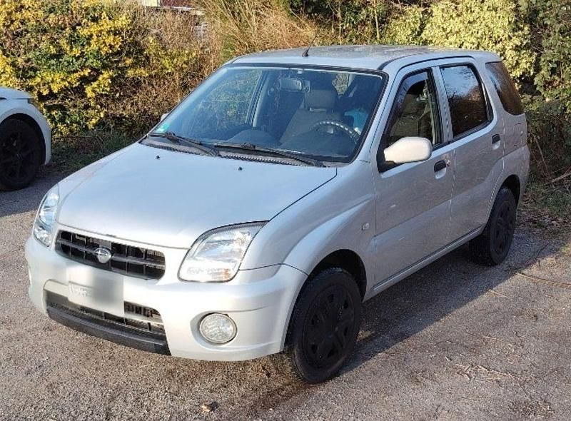 Gebraucht Subaru Justy 94 PS (69 kW) 2003 Silber Kleinwagen