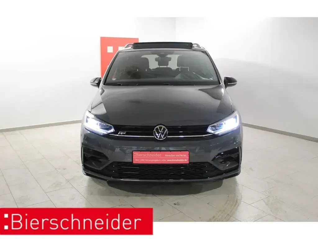 Gebraucht VW Touran Style 150 PS (110 kW) 2025 Grau Van / Kleinbus