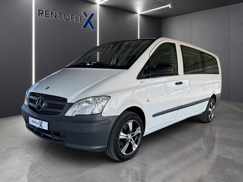 Weiß Gebraucht 2012 Mercedes Vito Van / Kleinbus | 15.900 € - Bild 1/4
