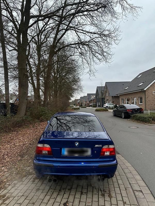 Gebraucht BMW 540 286 PS (210 kW) 1998 Blau Limousine