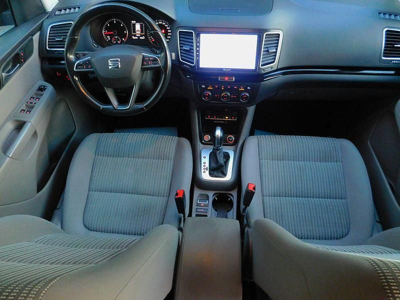 Gebraucht Seat Alhambra Style 150 PS (110 kW) 2016 Grau Van / Kleinbus