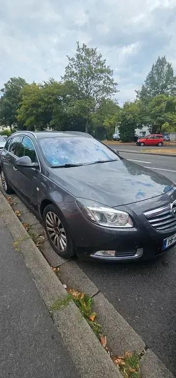 Gebraucht Opel Insignia 160 PS (117 kW) 2010 Grau Kombi