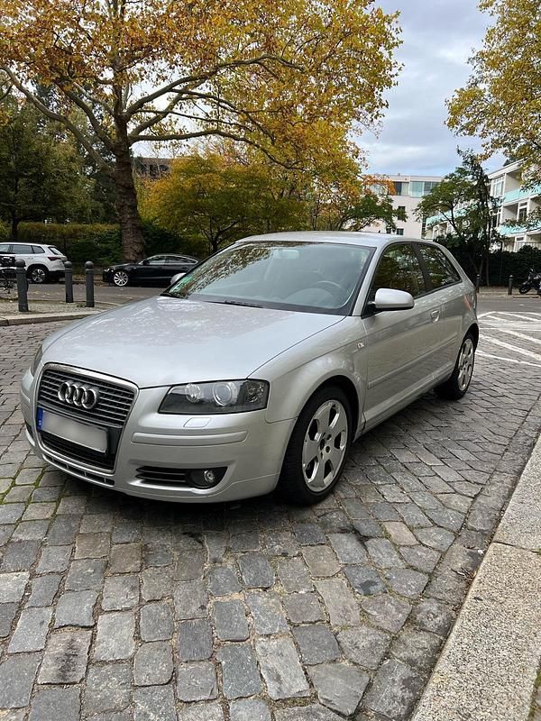 Silber Gebraucht 2008 Audi A3 Kleinwagen | 3.400 € (Superpreis) - Bild 1/4