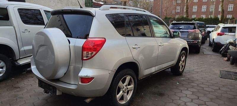 Gebraucht Toyota RAV4 Executive 152 PS (111 kW) 2006 SUV