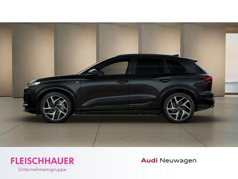 Neu Audi Q6 e-tron S-Line 225 kW (306 PS) 2026 Grau SUV