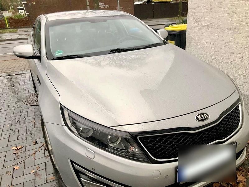 Usado Kia Optima 136 HP (100 kW) 2015 Prateado Sedan