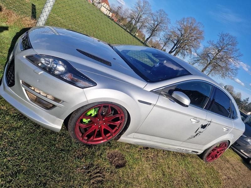 Gebraucht Ford Mondeo 239 PS (175 kW) 2012 Silber Limousine