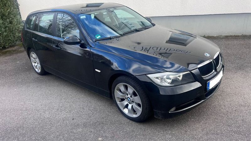 Gebraucht BMW 320 150 PS (110 kW) 2006 Schwarz Kombi