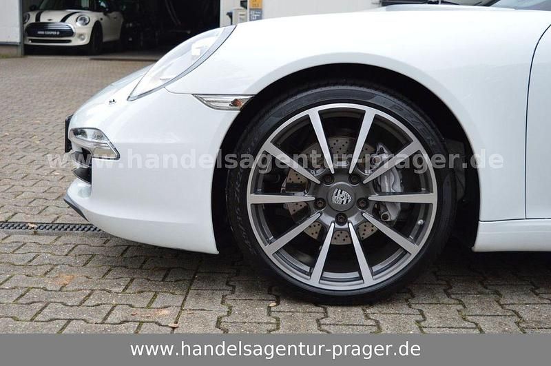 Gebraucht Porsche 911 Carrera 349 PS (256 kW) 2013 Weiß Coupé