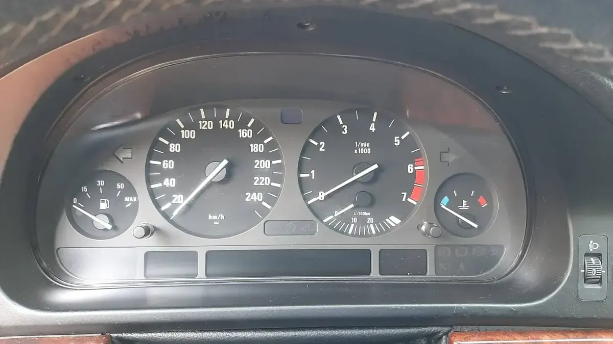 Gebraucht BMW 535 235 PS (172 kW) 1996 Blau Limousine