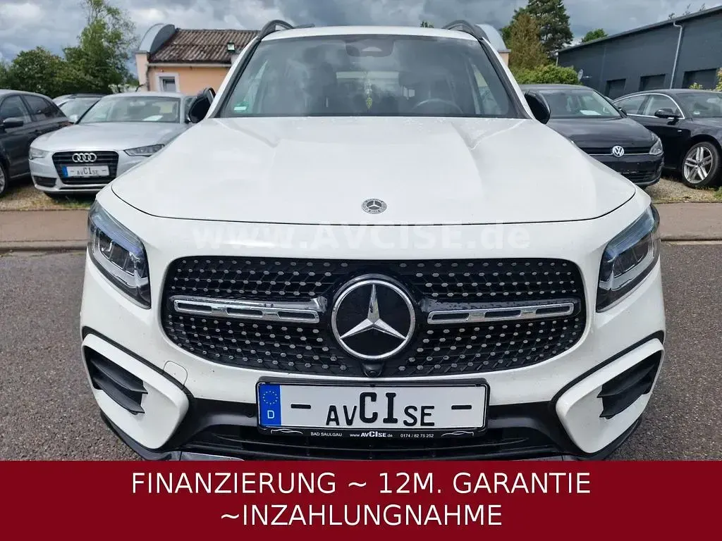 Gebraucht Mercedes GLB200 163 PS (119 kW) 2024 Weiß SUV