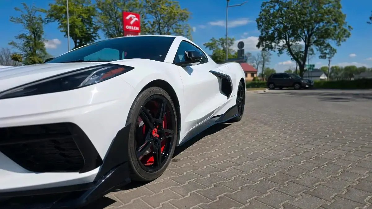Gebraucht Chevrolet Corvette 492 PS (361 kW) 2022 Weiß Cabrio