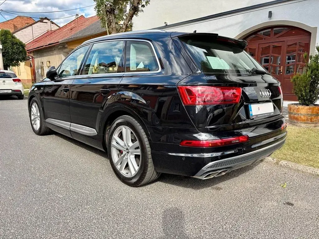 Gebraucht Audi SQ7 Sport 435 PS (319 kW) 2017 Schwarz SUV