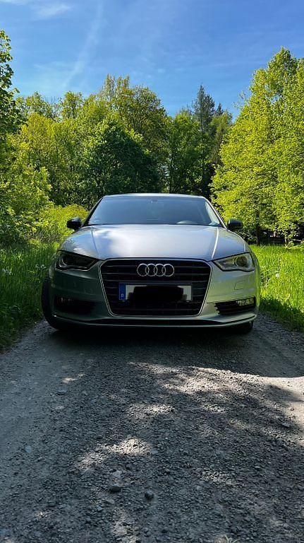 Gebraucht Audi A3 125 PS (91 kW) 2016 Grau Limousine