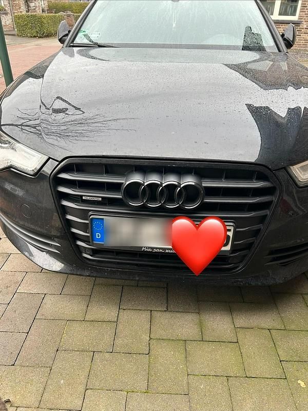 Schwarz Gebraucht 2014 Audi A6 Ambiente Kombi | 11.000 € (Superpreis) - Bild 1/4