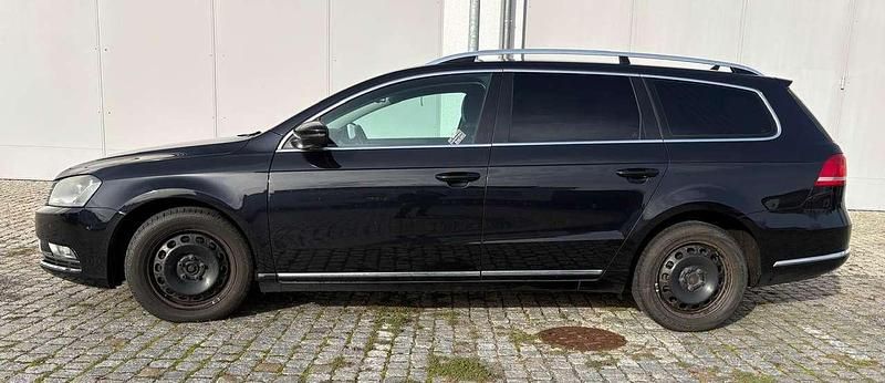 Gebraucht VW Passat 140 PS (102 kW) 2011 Kombi