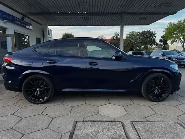 Gebraucht BMW X6 M Sport 265 PS (194 kW) 2020 Blau SUV