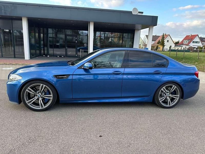 Usata BMW M5 Performance 560 CV (411 kW) 2012 Blu Berlina