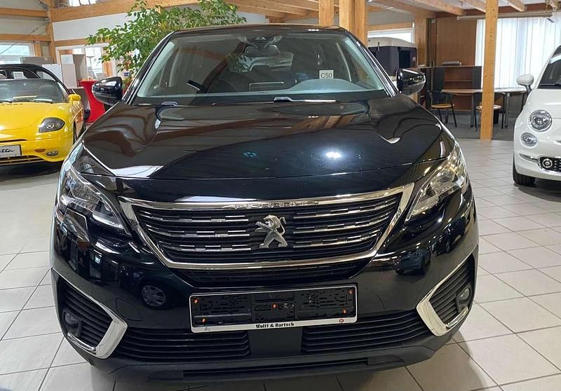 Gebraucht Peugeot 5008 131 PS (96 kW) 2020 Perlanera Van / Kleinbus