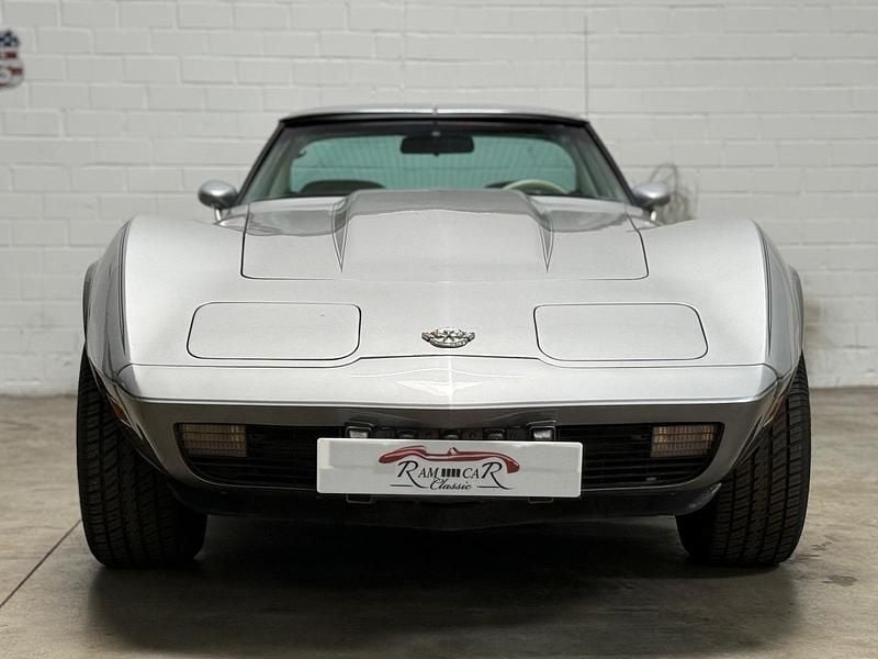 Gebraucht Chevrolet Corvette Stingray 200 PS (147 kW) 1978 Silber Coupé