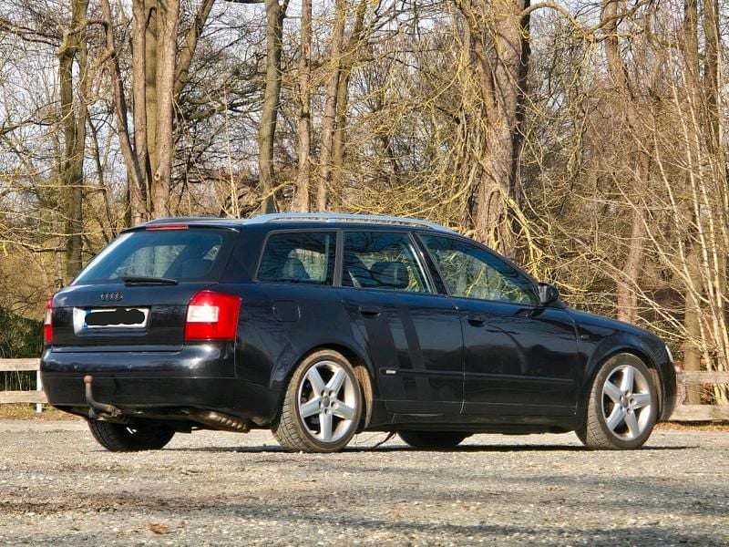 Gebraucht Audi A4 S-Line 163 PS (119 kW) 2003 Schwarz Kombi