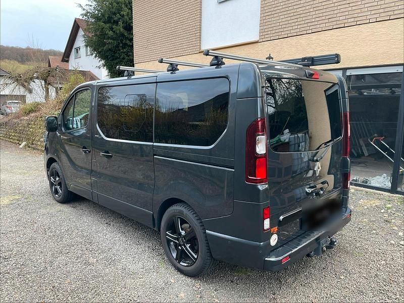 Brugt Renault Trafic 150 HK (110 kW) 2022 Grå MPV