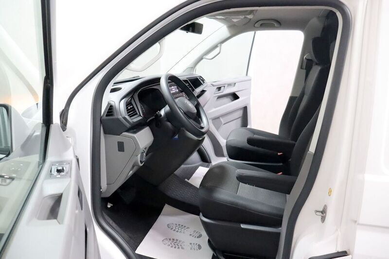 Gebraucht VW T6.1 150 PS (110 kW) 2020 Andere farbe Van