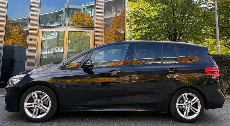 Gebraucht BMW 220 Gran Tourer M Sport 190 PS (139 kW) 2017 Schwarz Van / Kleinbus