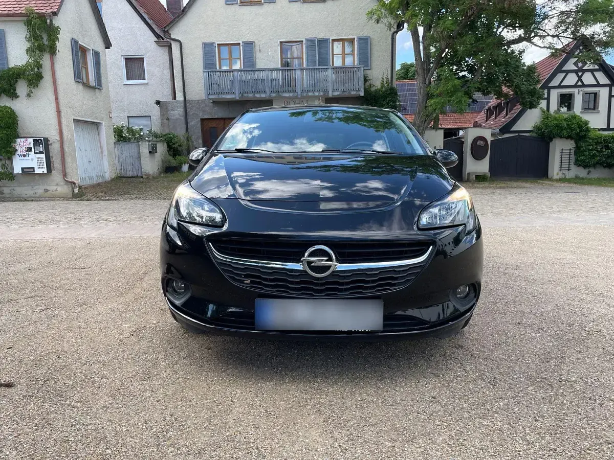 Gebraucht Opel Corsa Active 90 PS (66 kW) 2017 Schwarz Kleinwagen