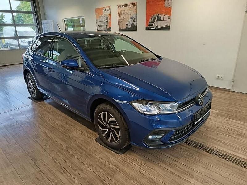 Neu VW Polo R 95 PS (69 kW) 2025 Reef blue metallic Kleinwagen