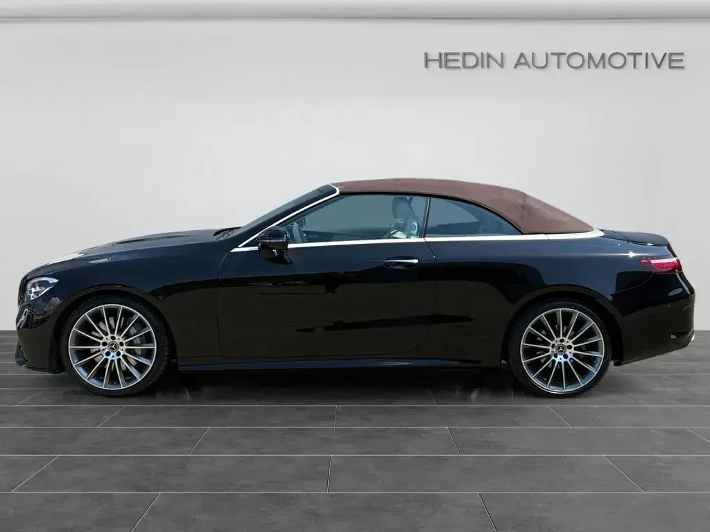 Gebraucht Mercedes E300 AMG 258 PS (189 kW) 2021 Schwarz Cabrio